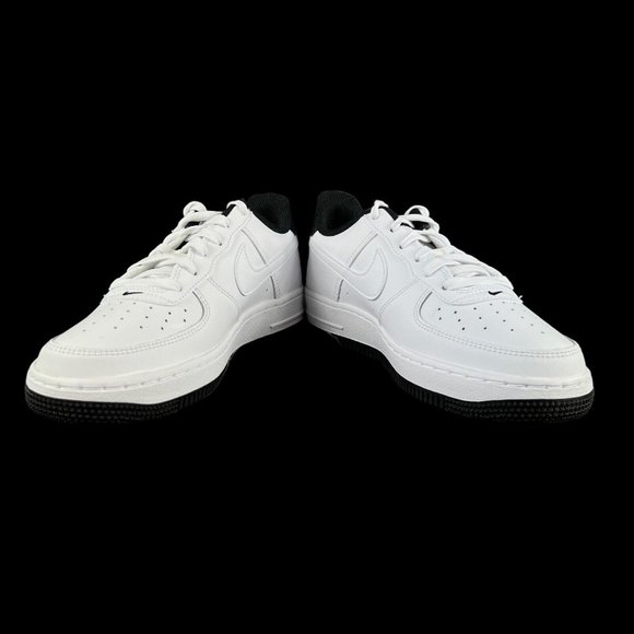 Nike Air Force 1 ESS White Black Shoes DV1332-100 Youth Sizes 1 - 2 Y (PS) - Picture 8 of 8